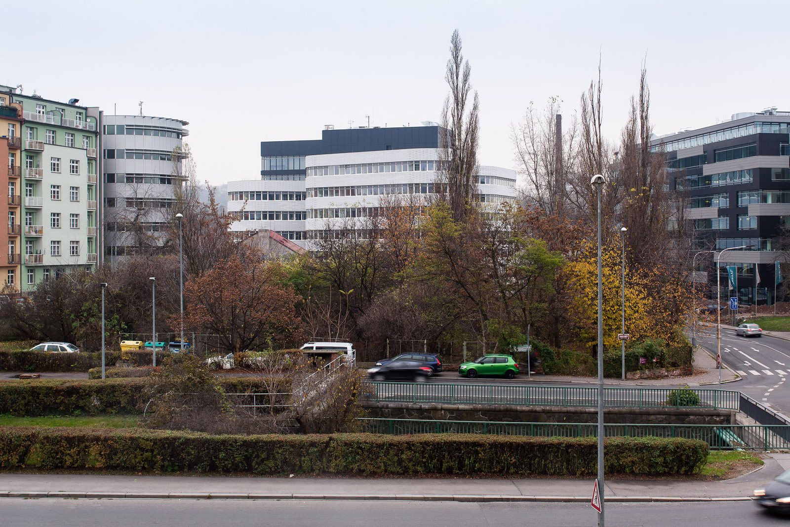 Palmovka Park II - ústředí Metrostavu v Praze Libni