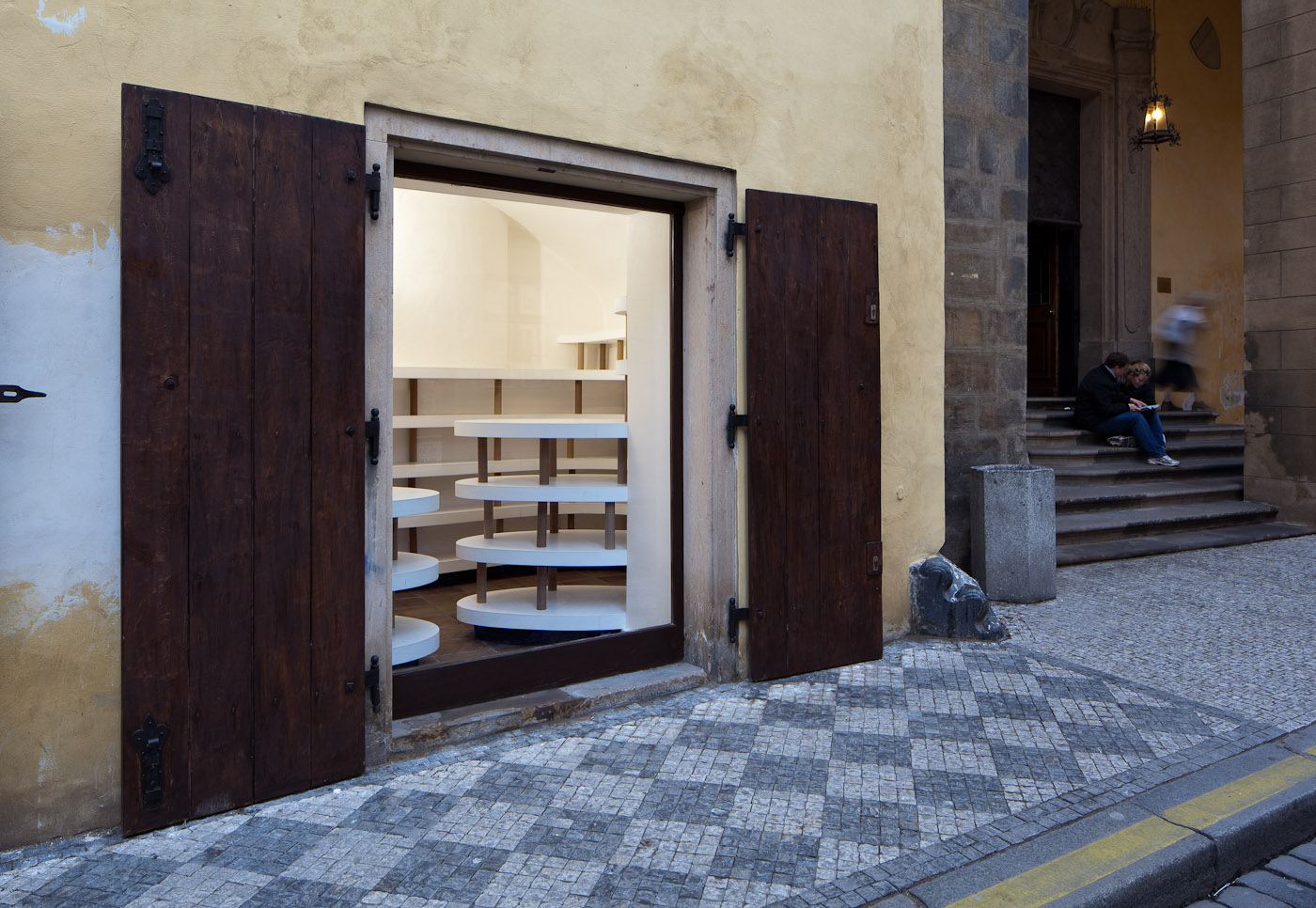 Knihkupectví Oliva, Klášter Dominikánů Praha 1