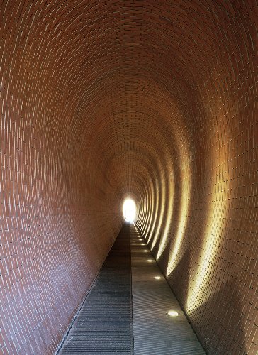 Cesta Jelením příkopem na Pražském hradě