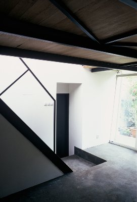 Přístavba ateliéru k rodinnému domu manželů Ševčíkových v Praze - Krči