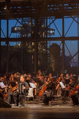 Konverze plynojemu v Národní kulturní památce v Dolní oblasti Vítkovice na multifunkční aulu GONG