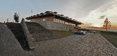 Sonberk a.s., vinařský dům v Popicích