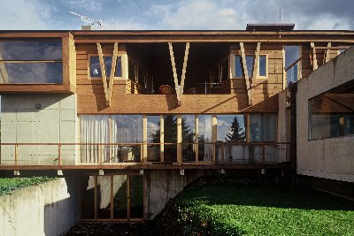  Na prodej je vila po Petru Kellnerovi od slavného architekta. Nahlédněte dovnitř    