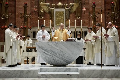 Kostel Nejsvětějšího Srdce Páně - Nová úprava liturgického prostoru